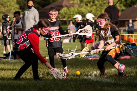 Lightning Lacrosse player during a spring game (26)