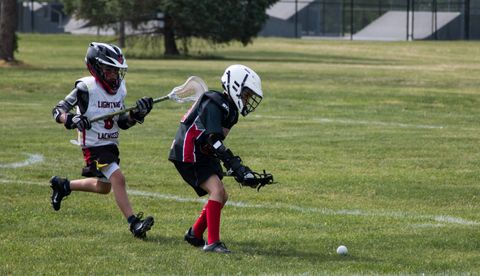 Lightning Lacrosse player during a spring game (36)